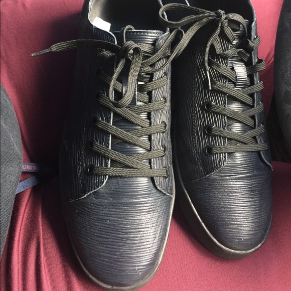 louis vuitton used shoes